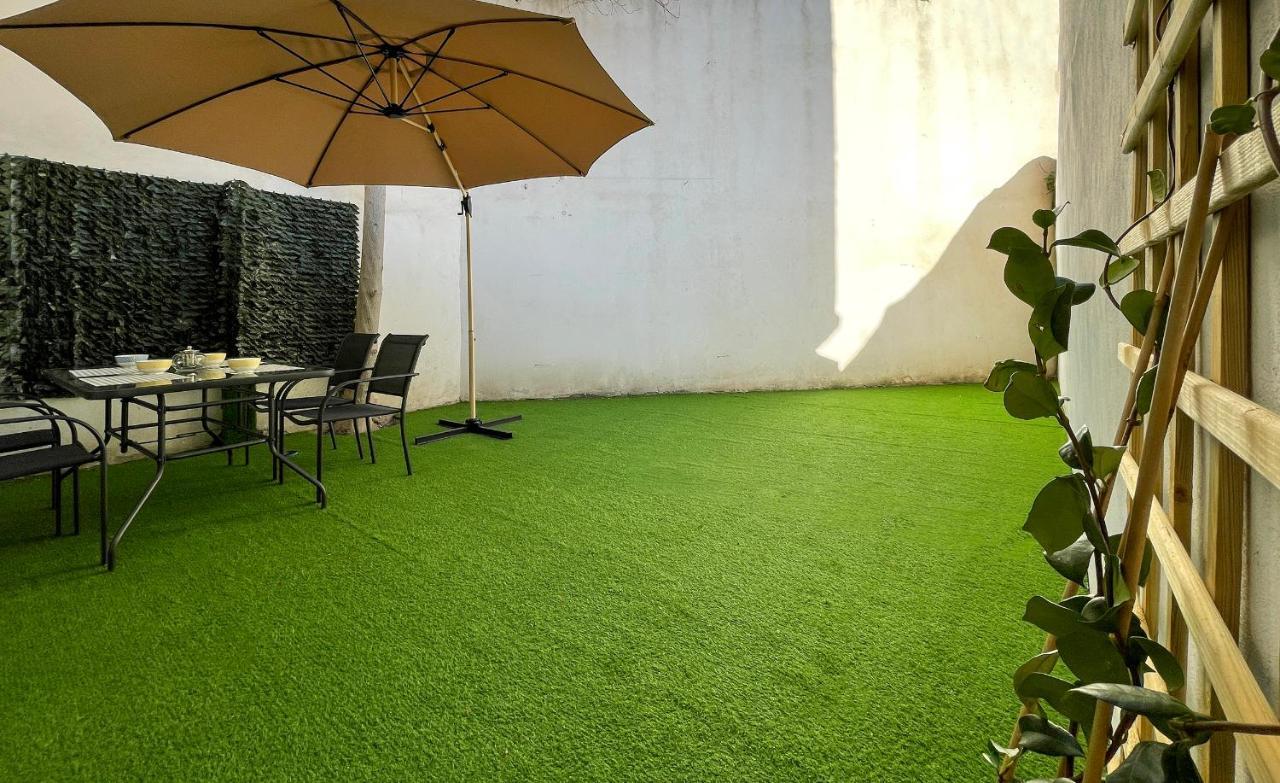 Soho Modern 55Sqm Studio With Secret Garden Apartment Athens Exterior photo